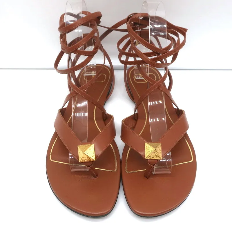 Valentino Roman Stud Flache Sandalen mit Knöchelriemen Braun Leder Größe 37