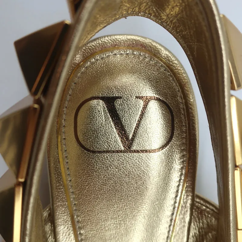 Valentino Roman Stud Slingback Flache Sandalen Gold Metallic Leder Größe 36