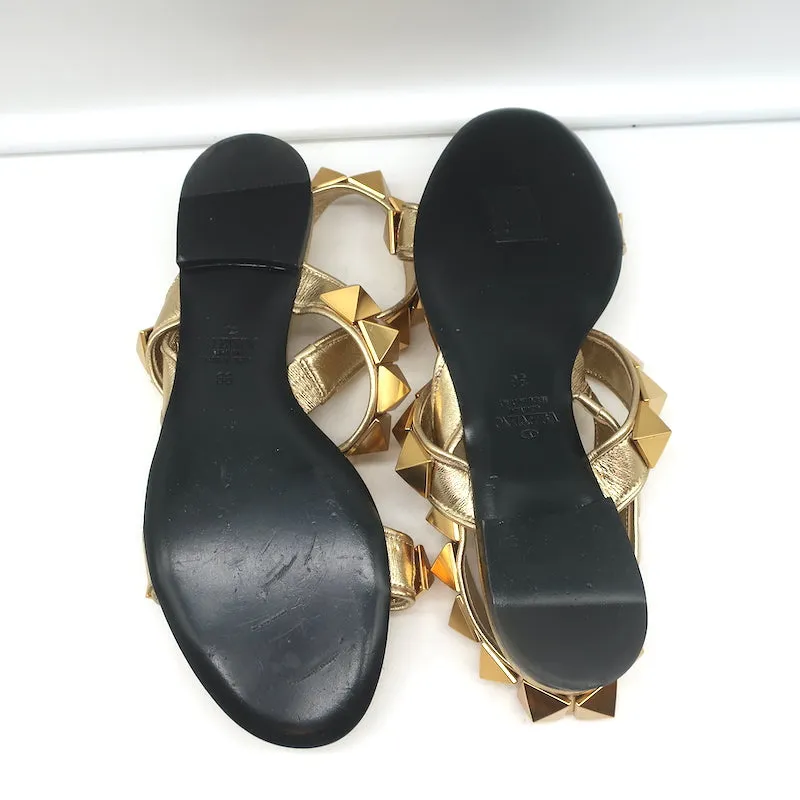 Valentino Roman Stud Slingback Flache Sandalen Gold Metallic Leder Größe 36