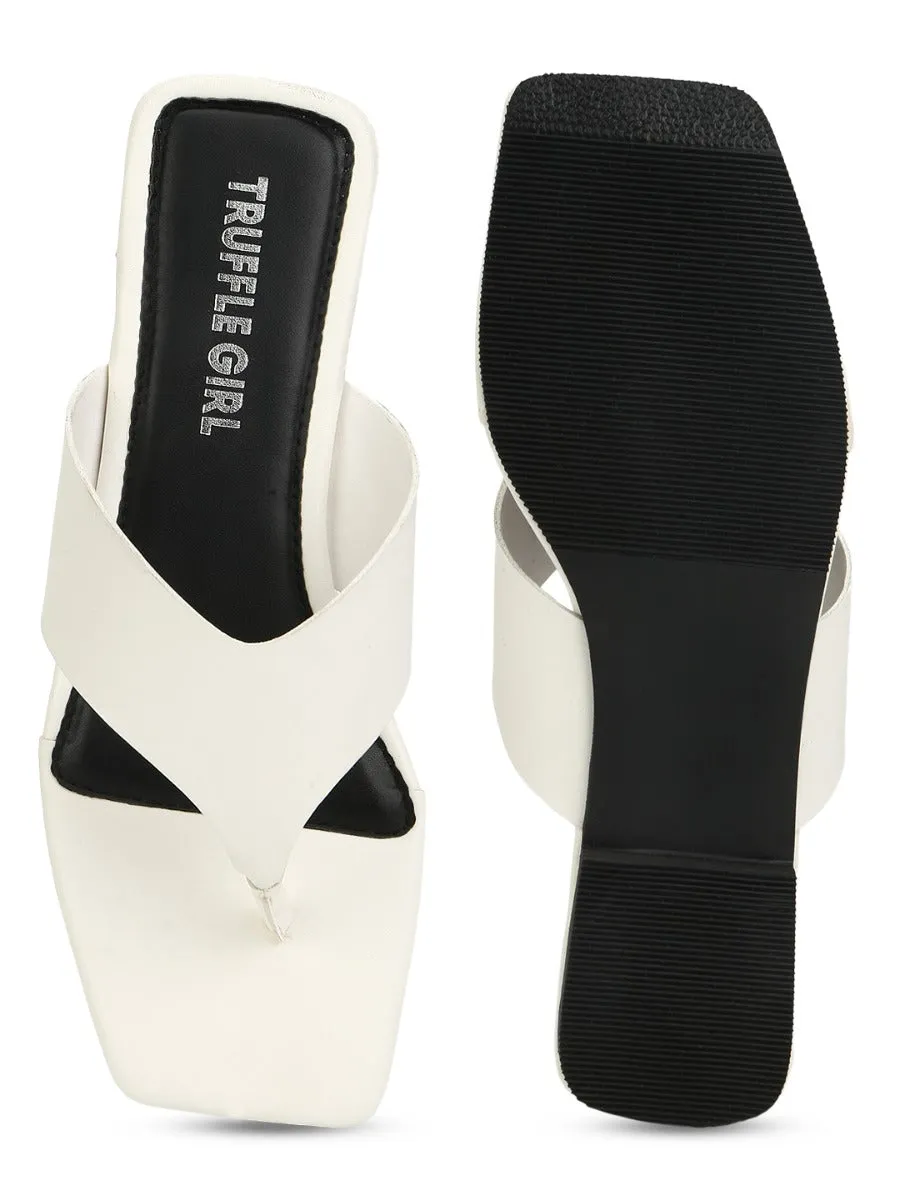 Weiße PU Flip-Flops mit eckiger Spitze