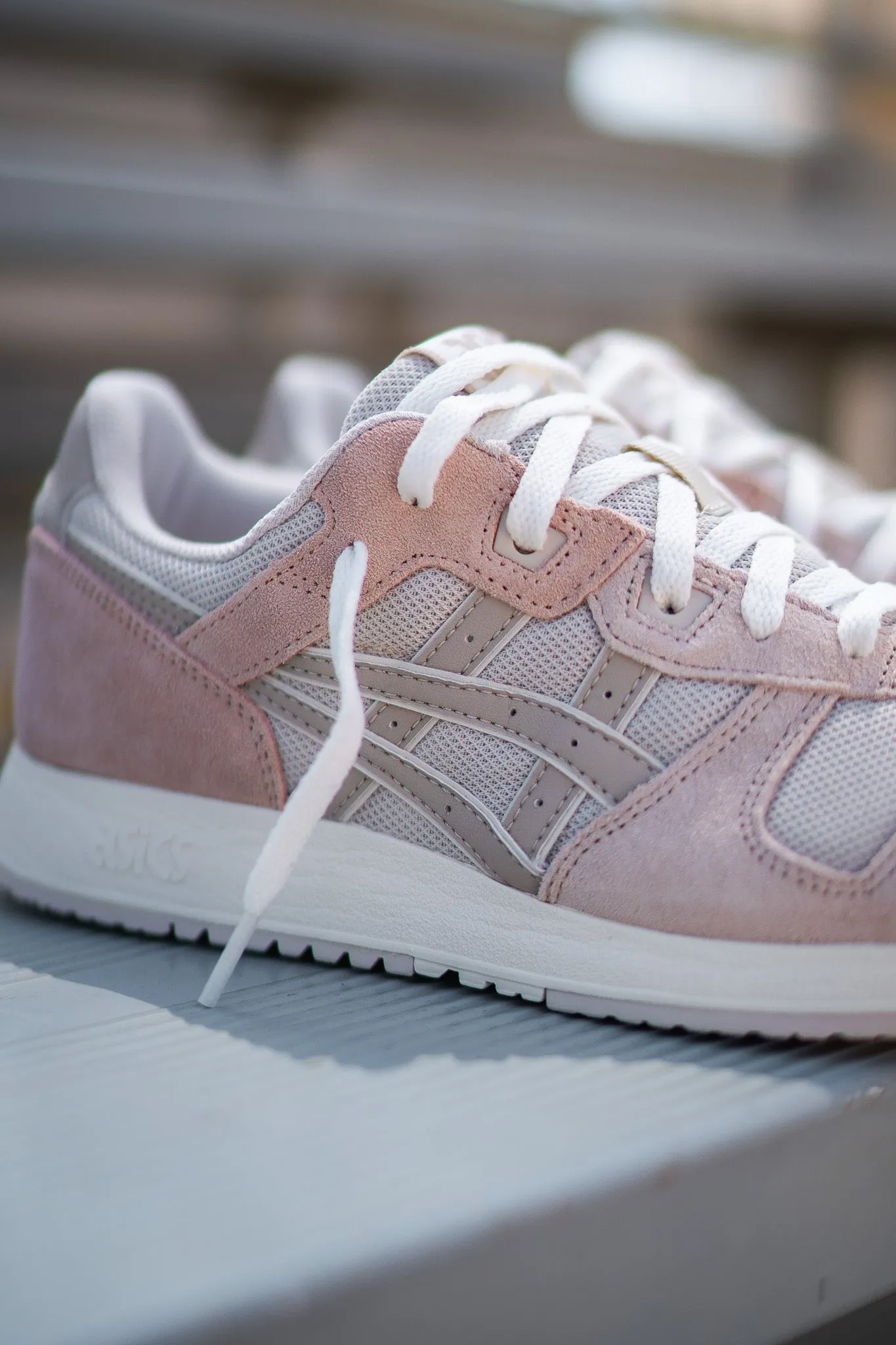 Damen Asics Lyte Classic (Haferflocken/Einfach Taupe)
