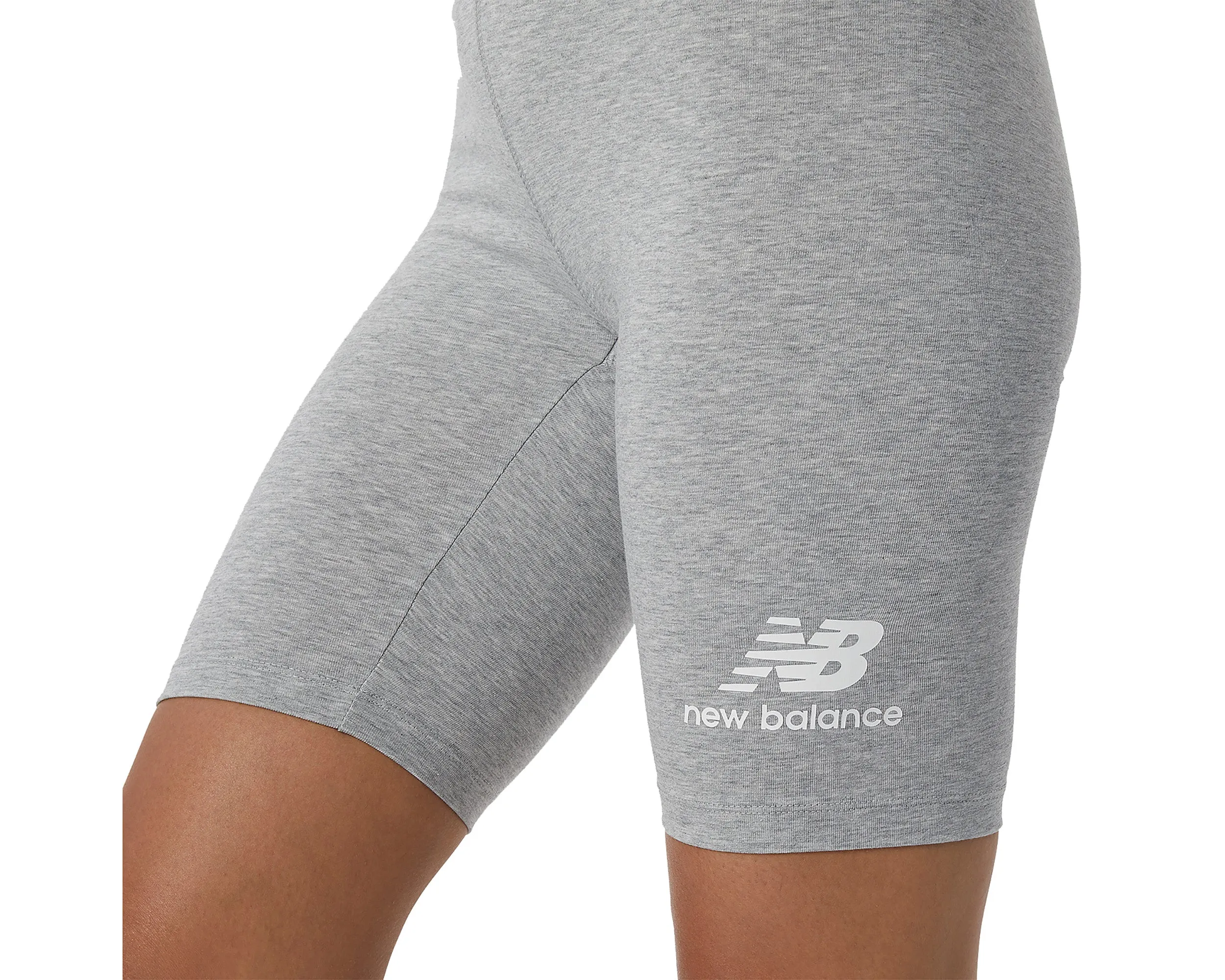 NB Essentials Damen-Stacked-Fitted-Short