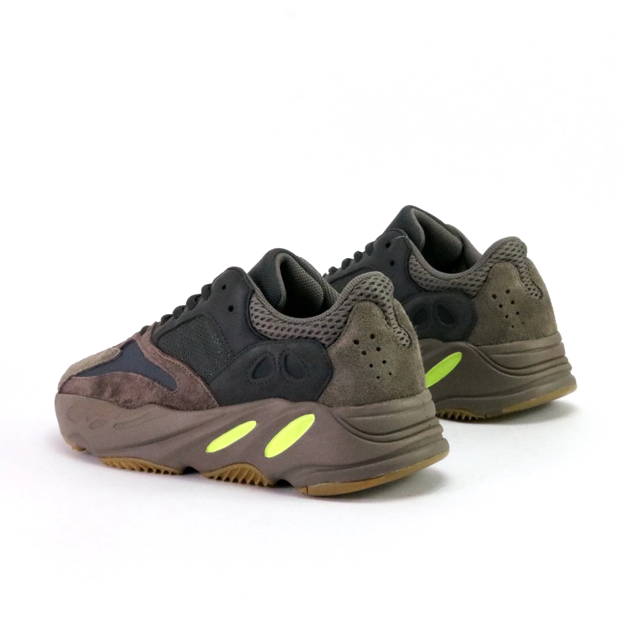 Yeezy Boost 700 Mauve Mauve Adidas Sneaker